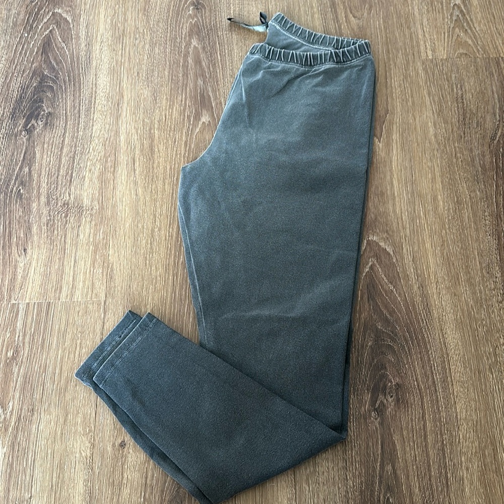 Skims outdoor collection leggings 2x